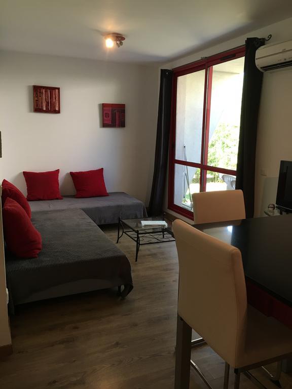 Appart'Hotel Et Chambres Essentiel Spa Arlés Exterior foto