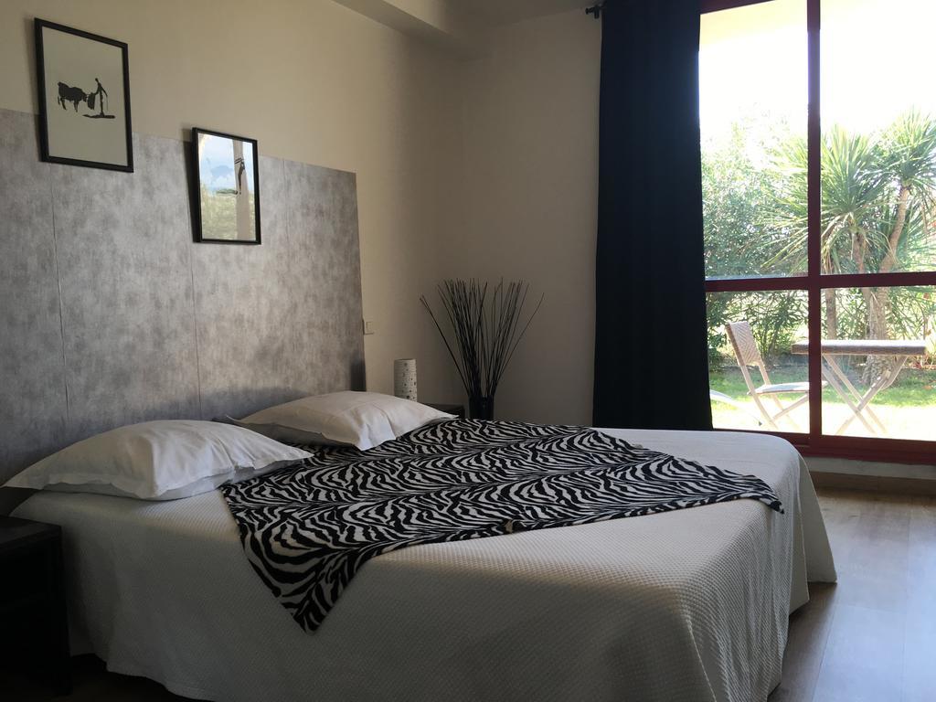 Appart'Hotel Et Chambres Essentiel Spa Arlés Exterior foto