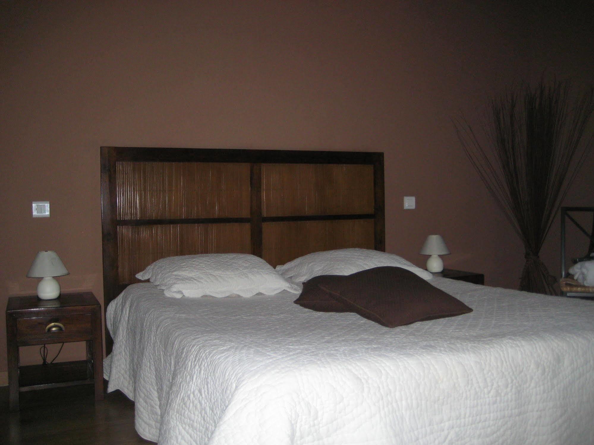 Appart'Hotel Et Chambres Essentiel Spa Arlés Exterior foto